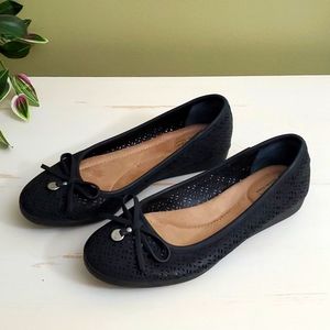 Giani Bernini | Black Memory Foam Flats Sz 7.5M
